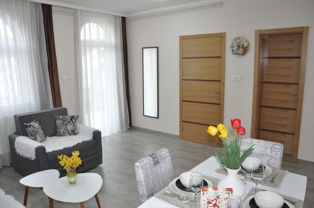 Aria Apartmani 维尔蒂尼克 外观 照片